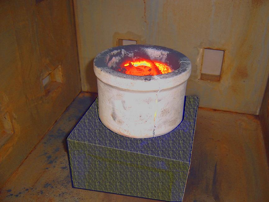 小型高溫試驗設(shè)備